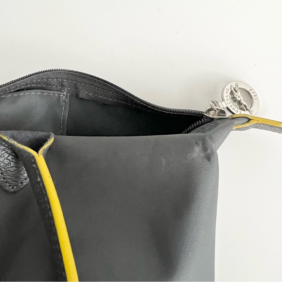 Authentic Longchamp Le Pliage Club Shoulder Shopping Tote – Gray w/ Yellow trim - Picture 12 of 16